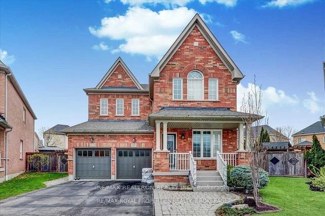 125-decourcyireland-circle-ajax-ontario-e13484956