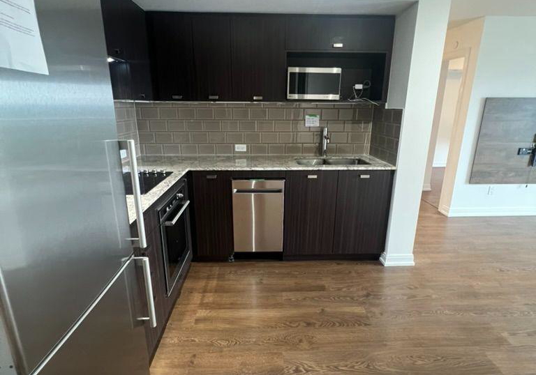 255-village-green-square-scarborough-ontario-e13485000