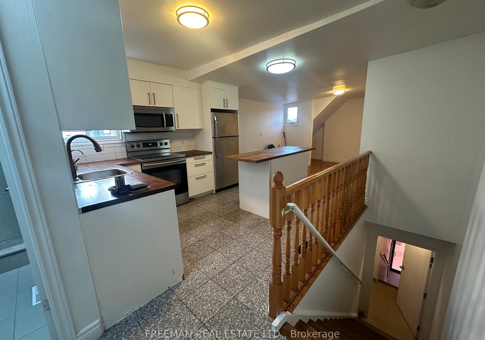 1022-gerrard-street-e-toronto-ontario-e13485006