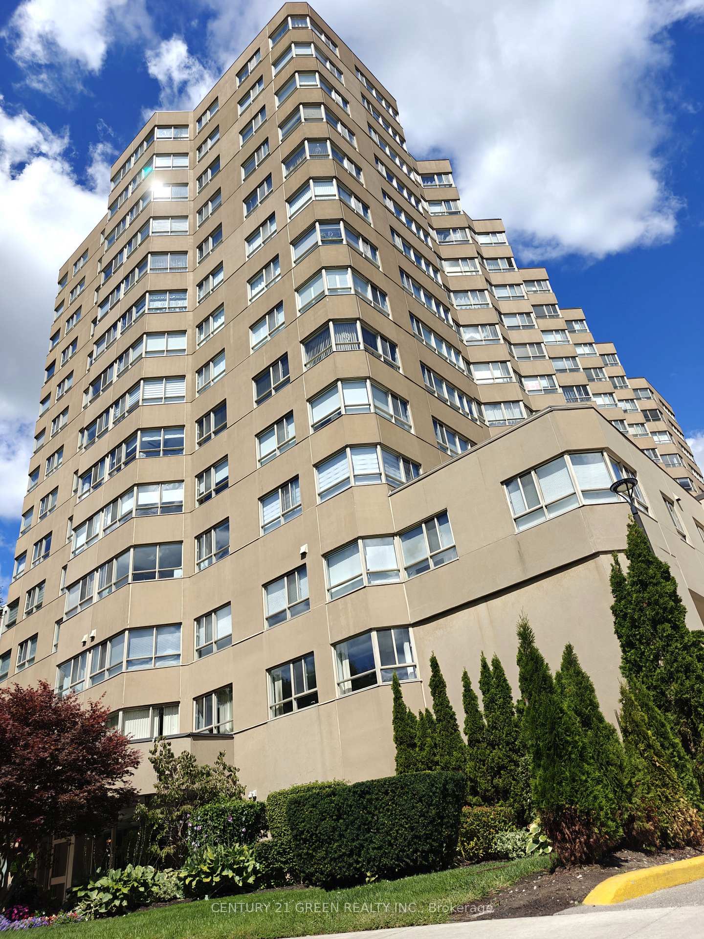 4-park-vista-east-york-ontario-e13485330