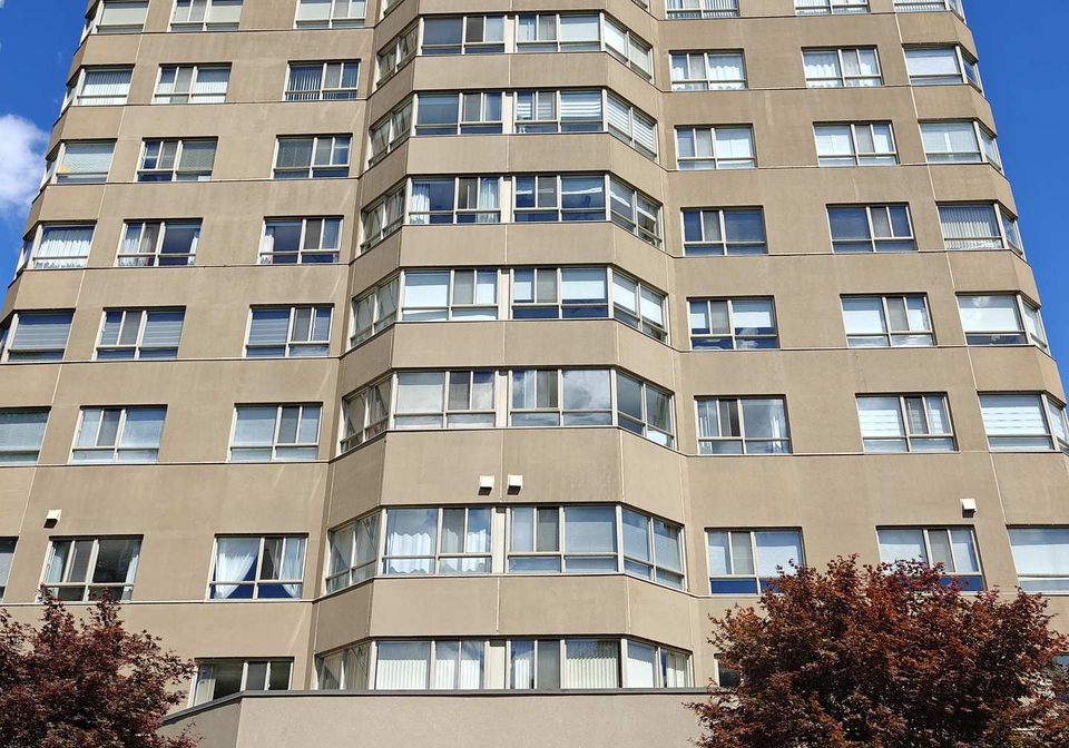 4-park-vista-east-york-ontario-e13485330