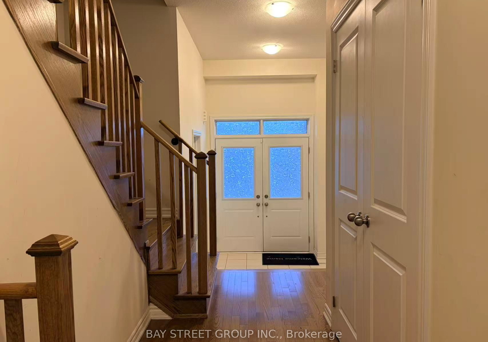30-sigford-street-whitby-ontario-e13485524