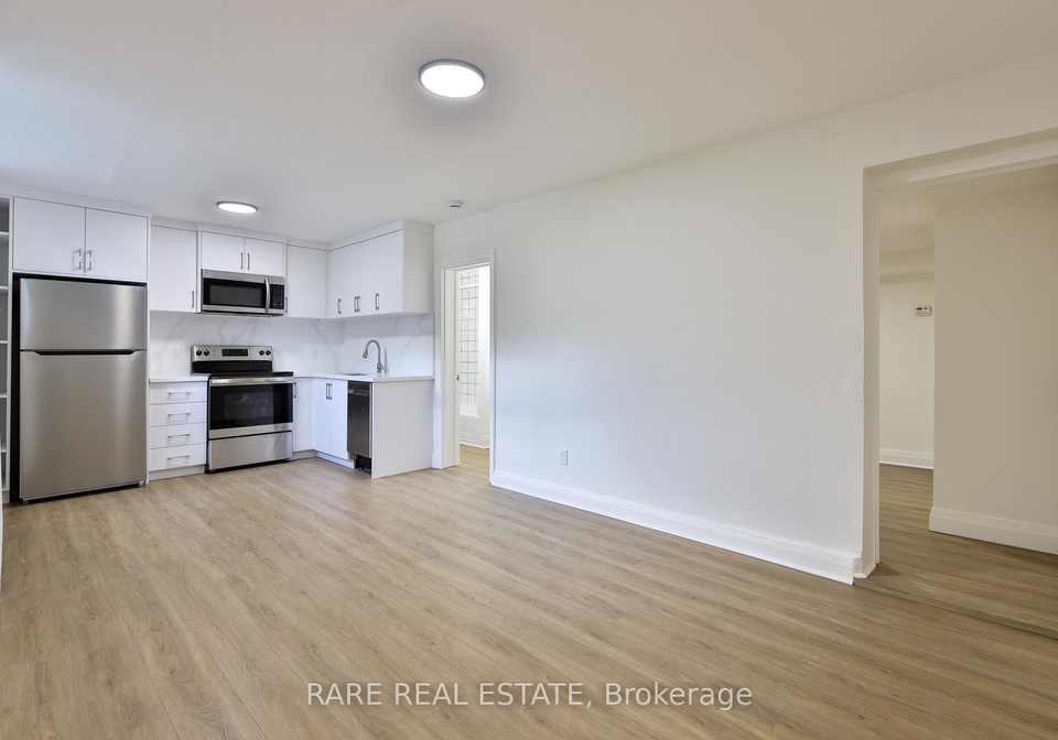 2369-queen-street-e-toronto-ontario-e13486352