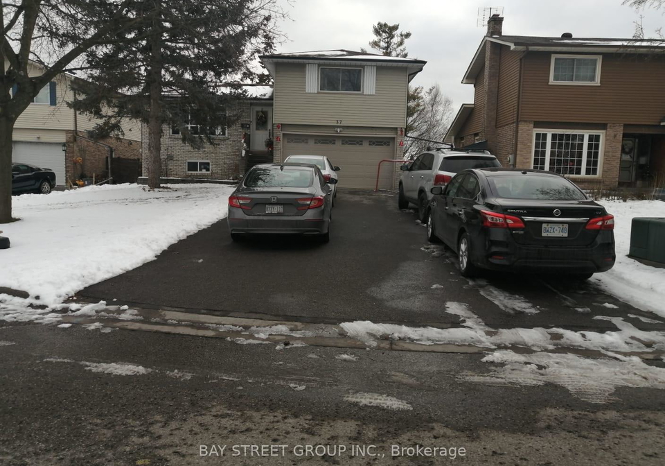 37-caledon-court-oshawa-ontario-e13486506