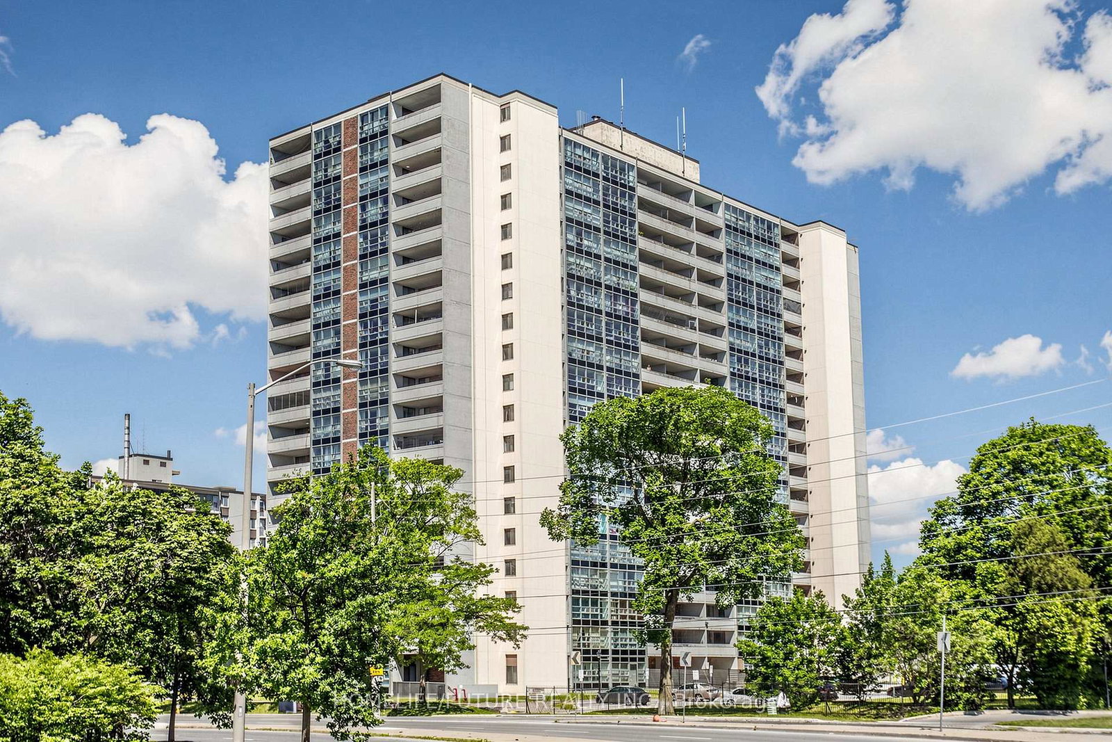 3380-eglinton-avenue-e-scarborough-ontario-e13486538