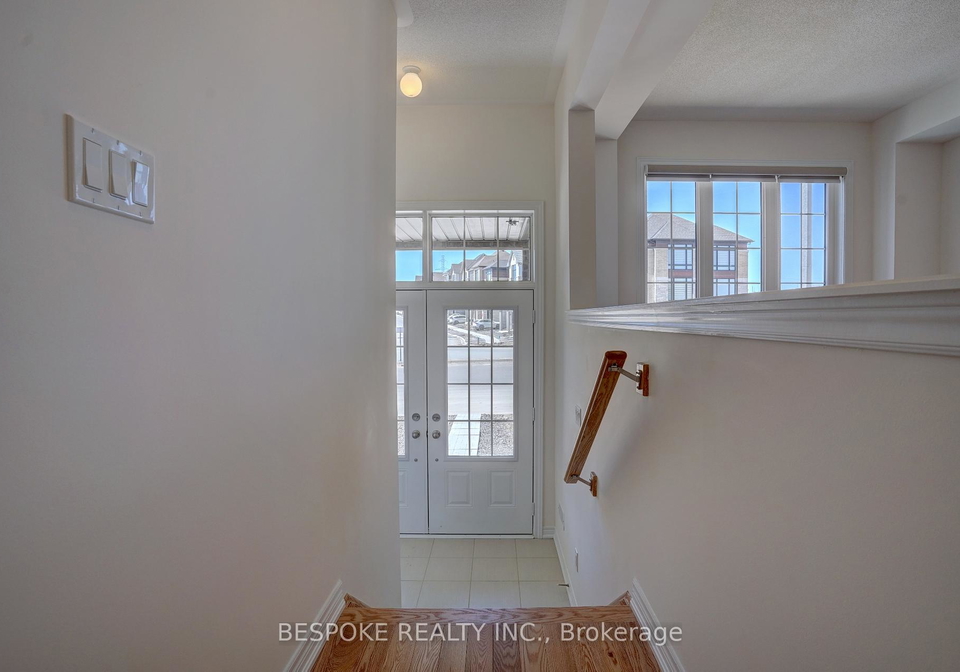 2763-peter-matthews-drive-pickering-ontario-e13486558