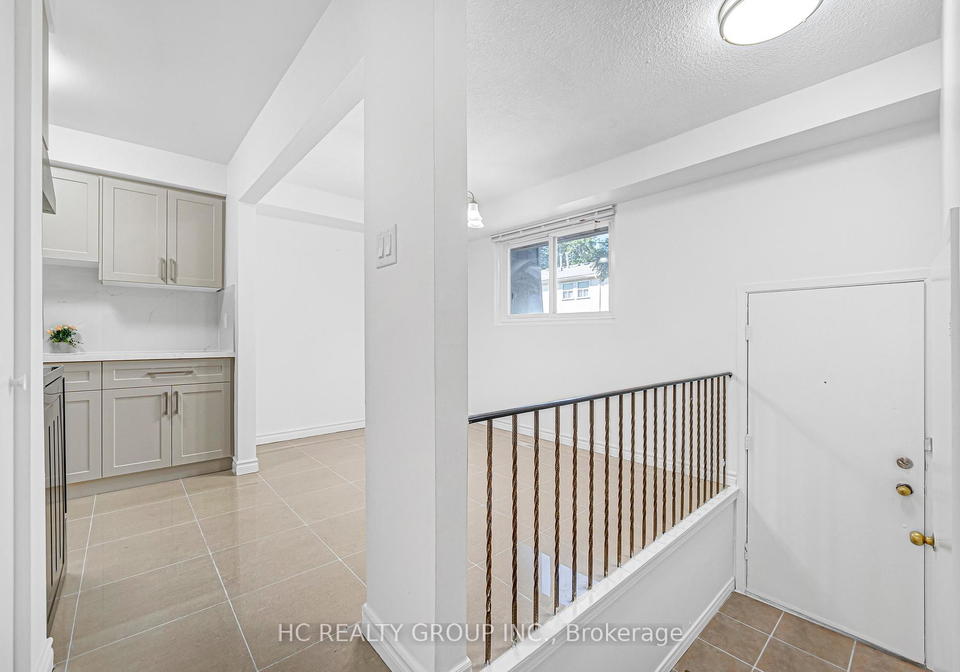 1280-bridletowne-circle-scarborough-ontario-e13486876