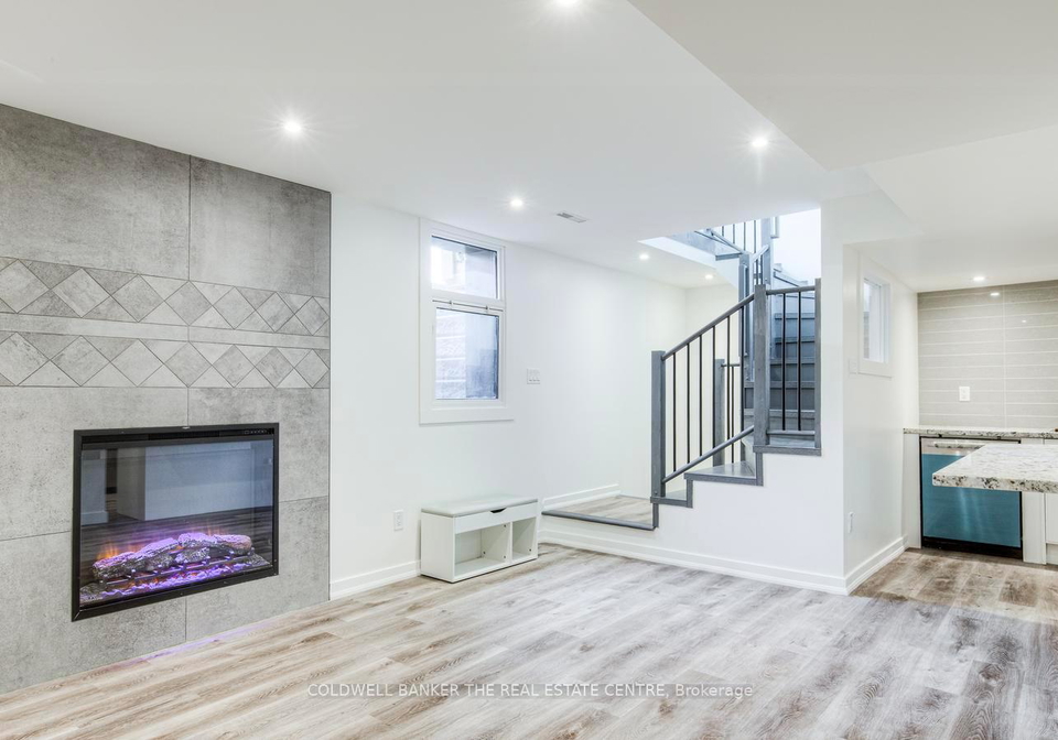 lower-562-winette-road-pickering-ontario-e13487090