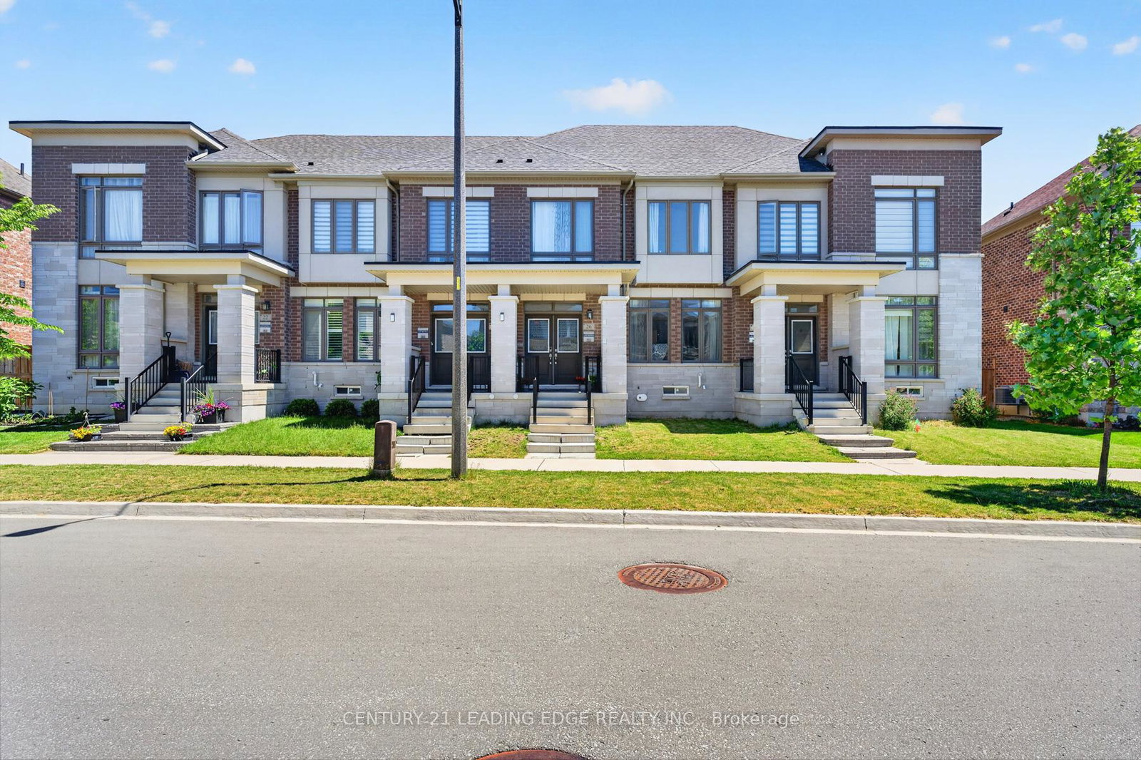 26-hahn-street-whitby-ontario-e13487346