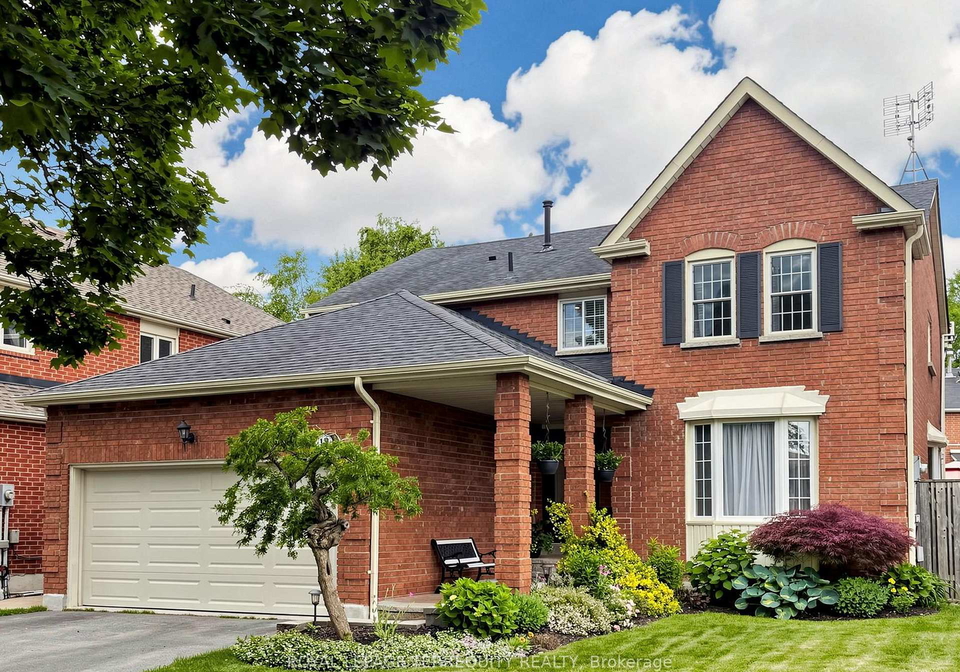 12-maplewood-drive-whitby-ontario-e13487424