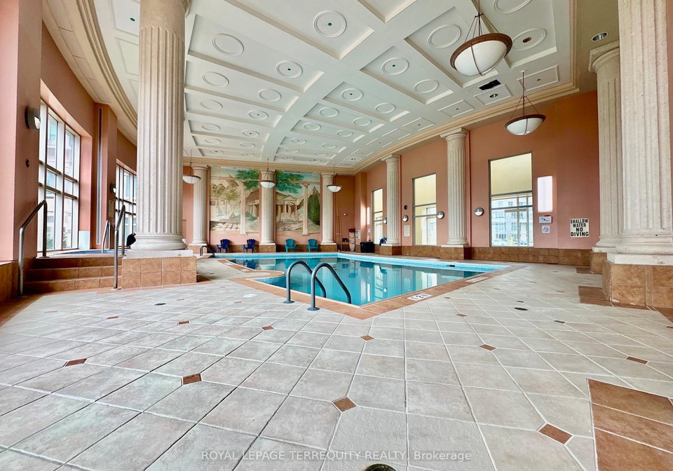 18-lee-centre-drive-toronto-scarborough-ontario-e13487516