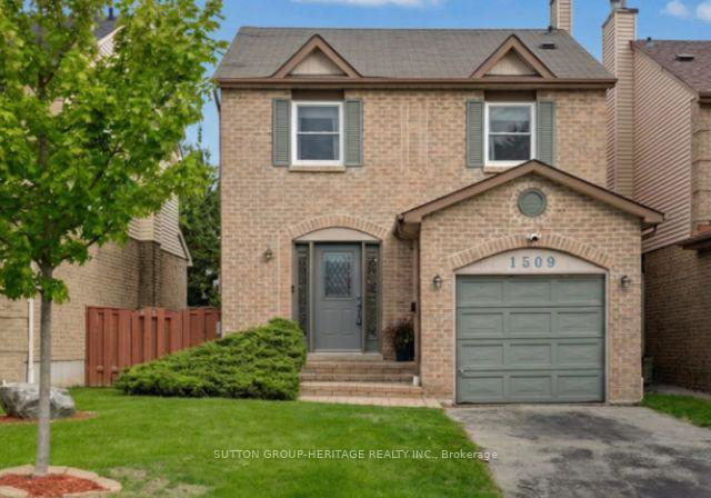 1509-woodruff-crescent-pickering-ontario-e13487668