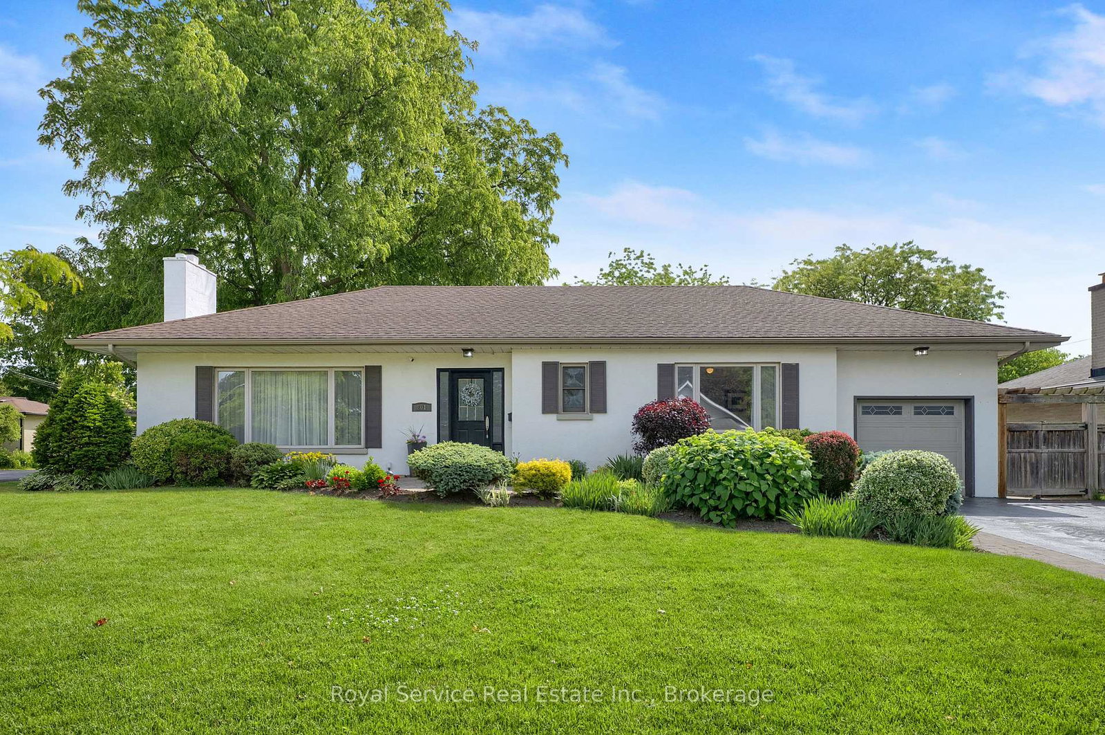 801-king-street-whitby-ontario-e13487684