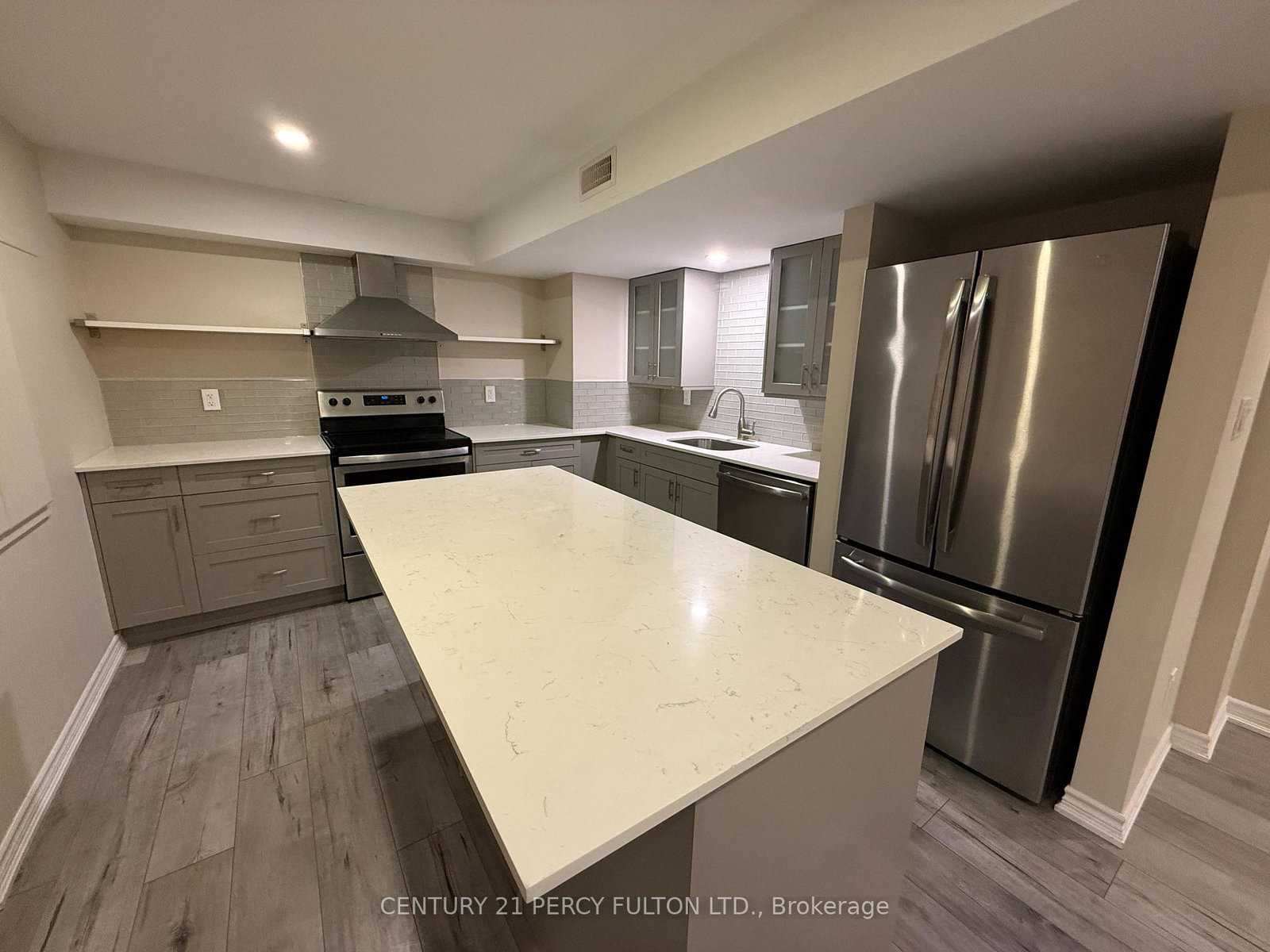 7-redmond-drive-ajax-ontario-e13487980