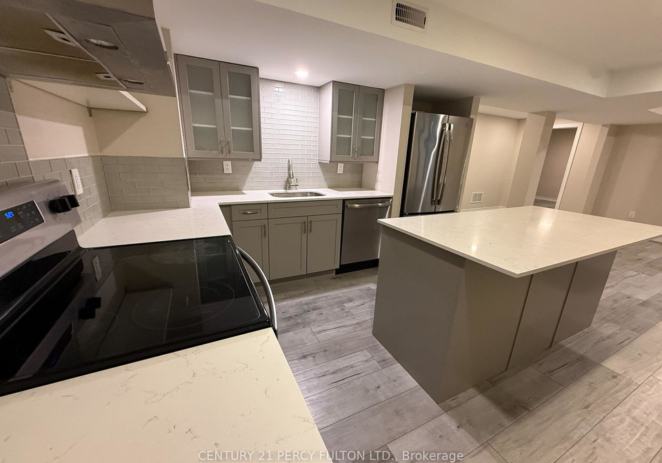 7-redmond-drive-ajax-ontario-e13487980