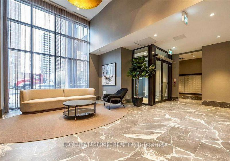 286-main-street-toronto-toronto-ontario-e13488572