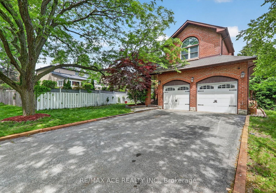 4-beaumont-drive-ajax-ontario-e13488708