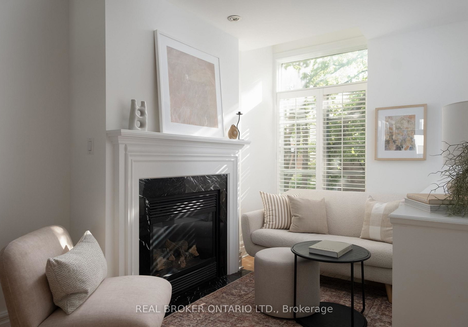 12-east-york-avenue-toronto-east-york-ontario-e13489076