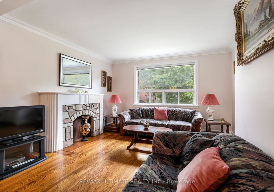 34-doris-drive-toronto-east-york-ontario-e13489236