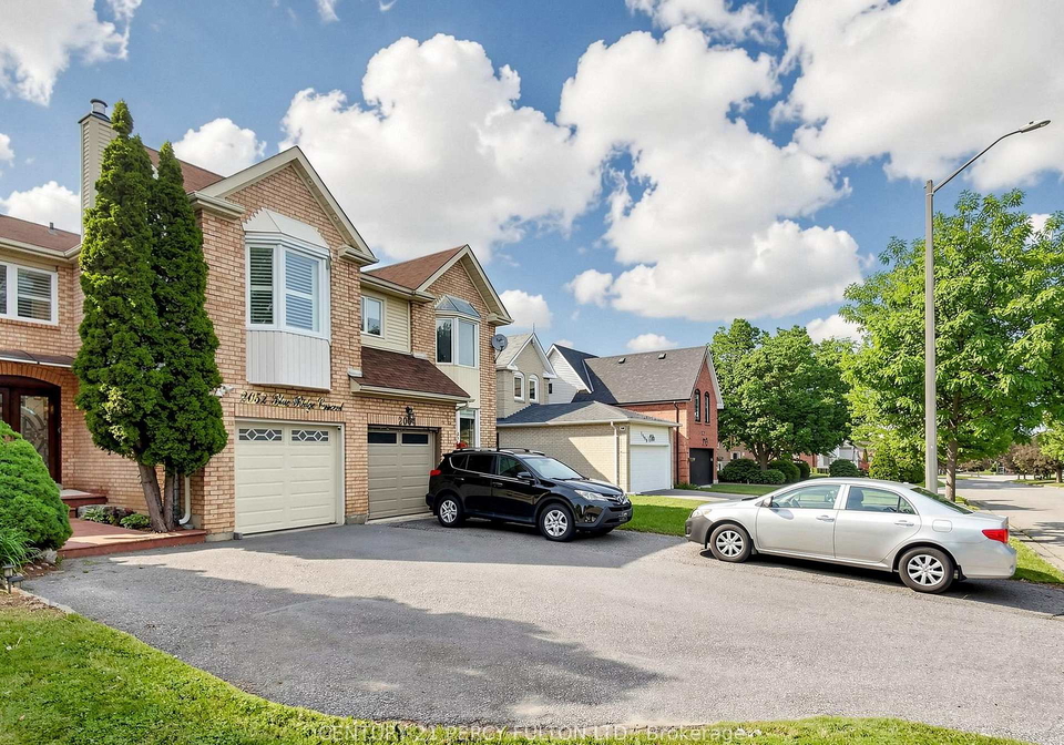 2052-blue-ridge-crescent-pickering-ontario-e13489304
