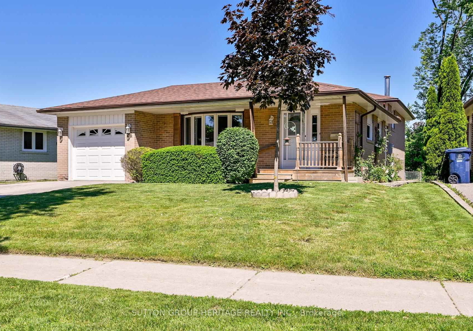 24-conference-boulevard-toronto-scarborough-ontario-e13489336