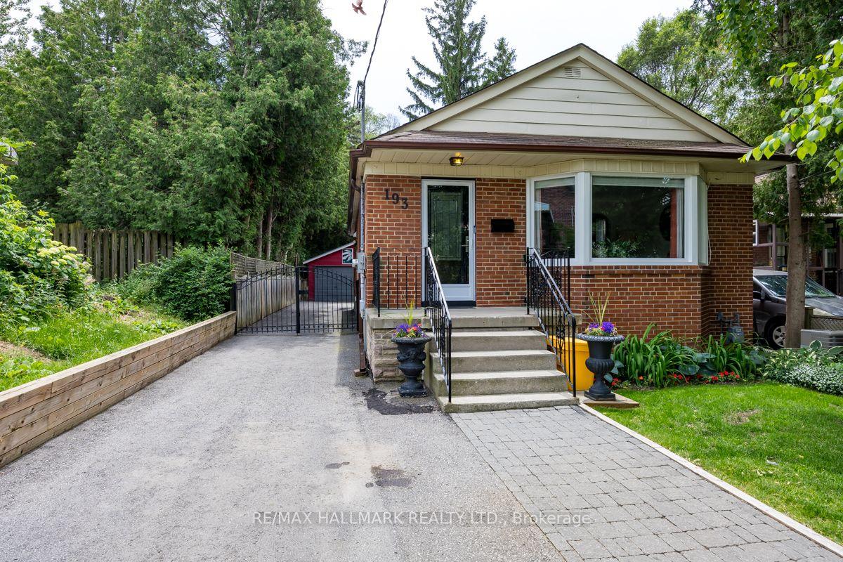 193-ferris-road-toronto-east-york-ontario-e13489344