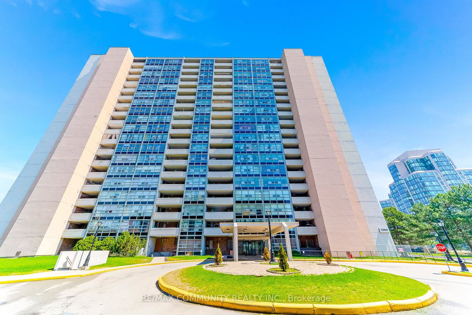 3380-eglinton-avenue-e-toronto-scarborough-ontario-e13489382