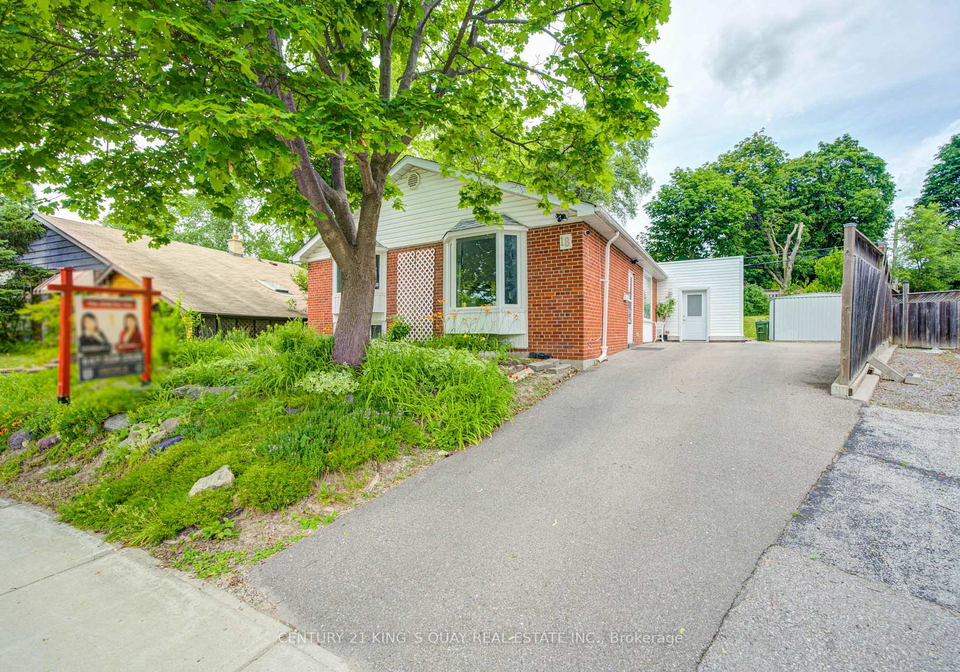 18-benhur-crescent-toronto-scarborough-ontario-e13489678