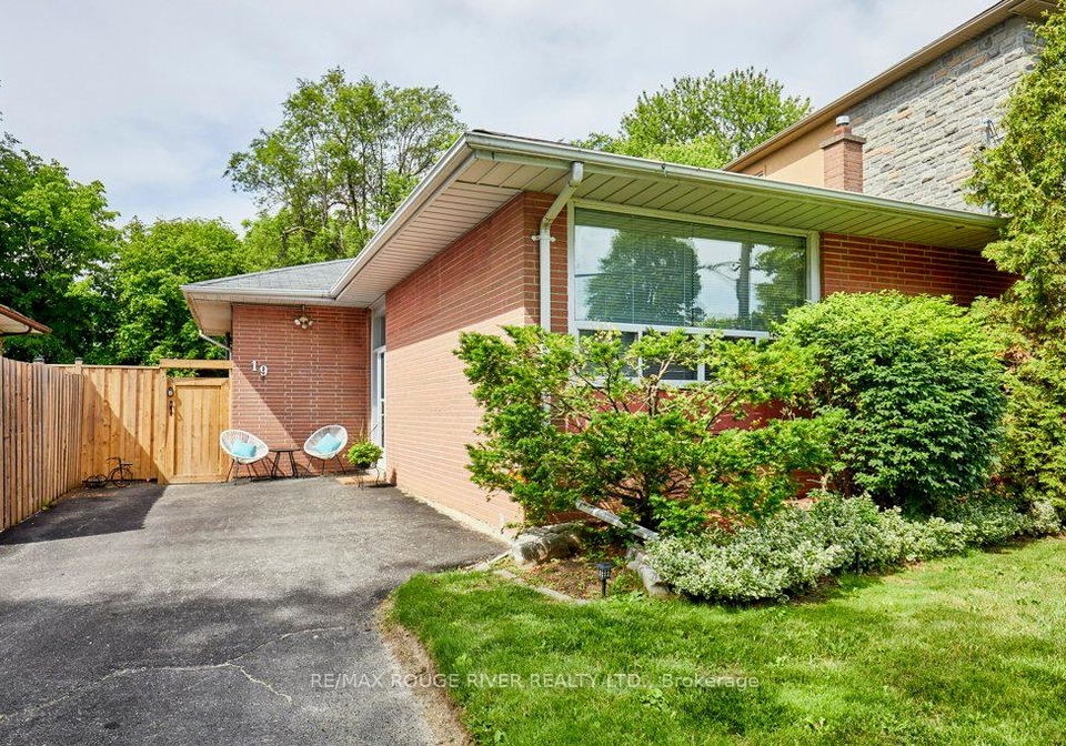 19-thornbeck-drive-toronto-scarborough-ontario-e13489844