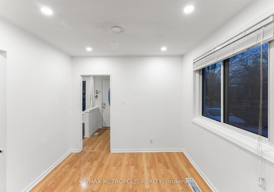 312-palmerston-avenue-whitby-ontario-e13489890