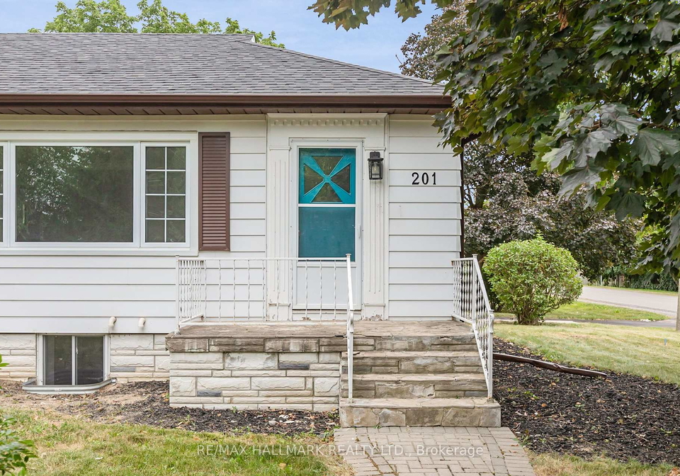 201-high-street-whitby-ontario-e13489912