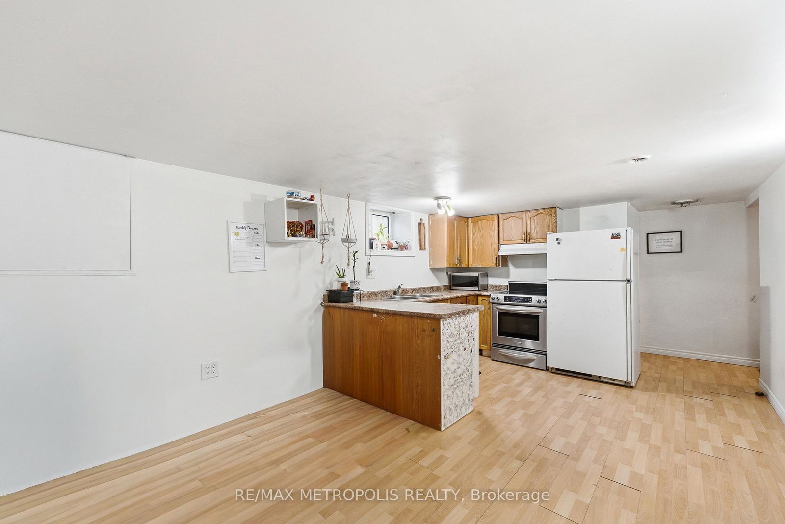 312-palmerston-avenue-whitby-ontario-e13490124