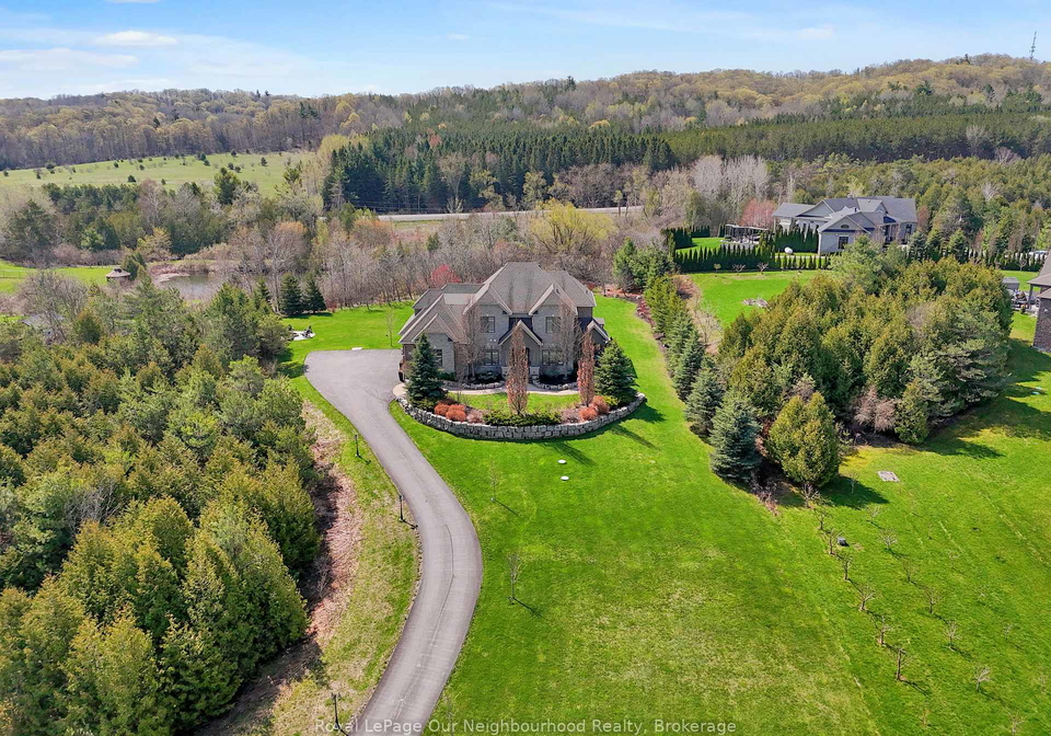 9-powers-court-clarington-ontario-e13491192