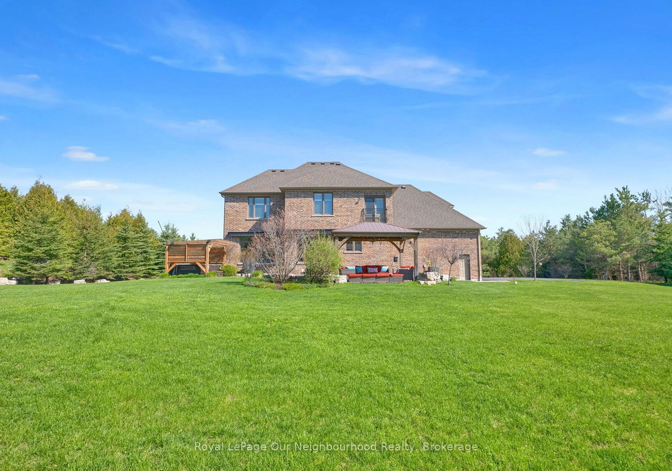 9-powers-court-clarington-ontario-e13491192