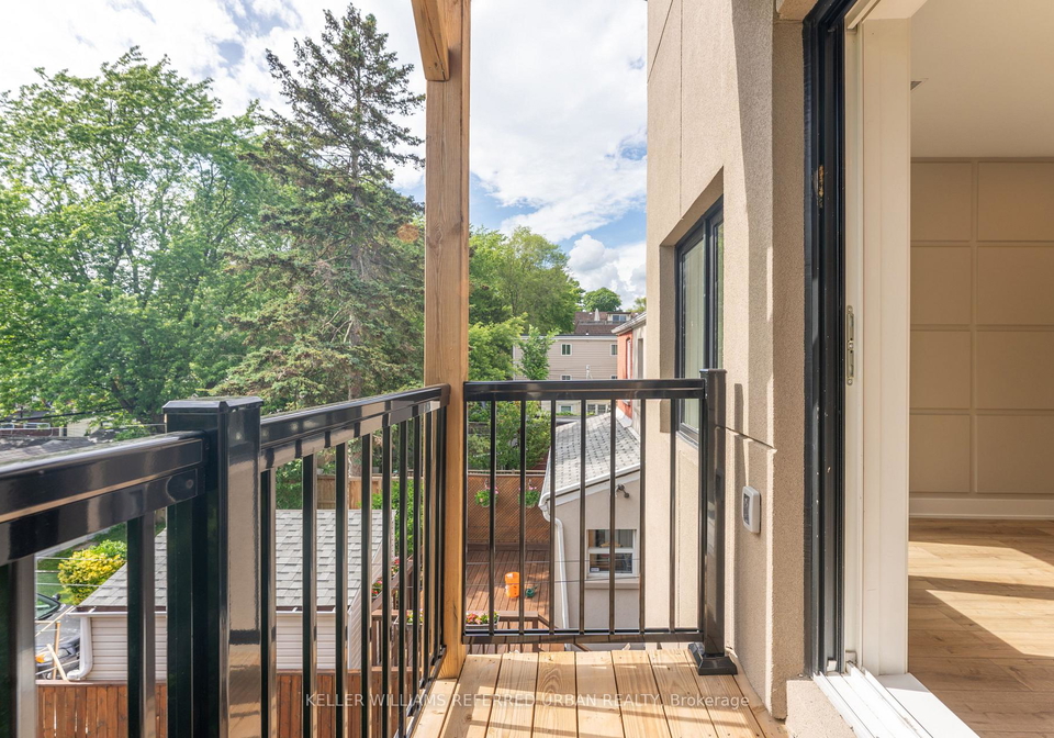 352-jones-avenue-toronto-toronto-ontario-e13491536