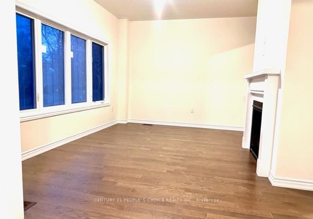 303-fleetwood-drive-oshawa-ontario-e13491812