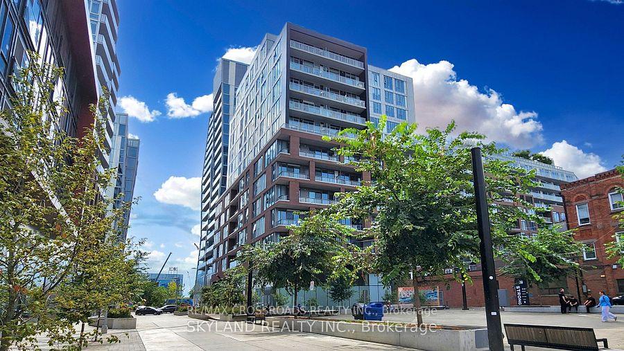 30-baseball-place-toronto-toronto-ontario-e13491856