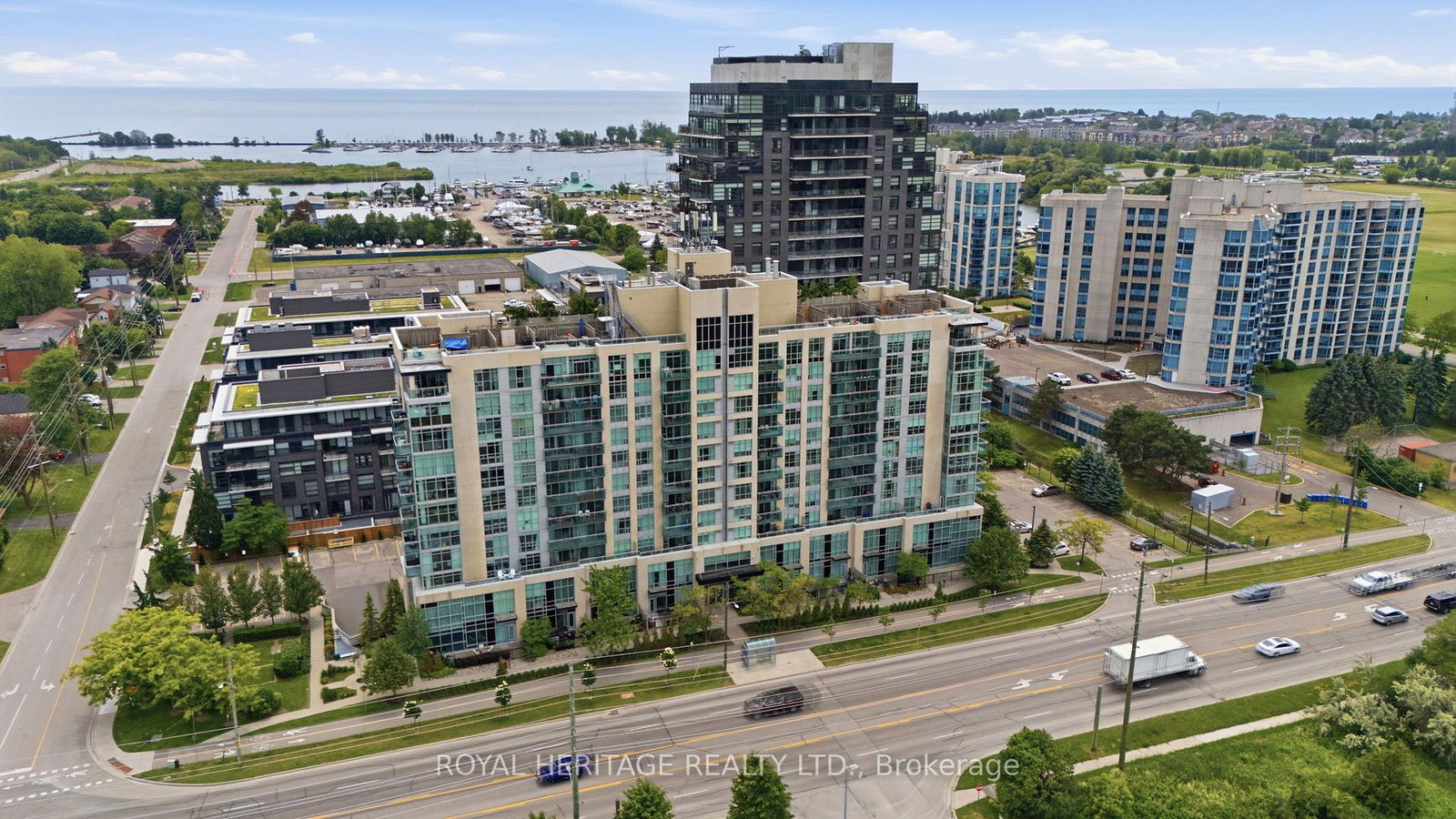 1600-charles-street-whitby-ontario-e13491930