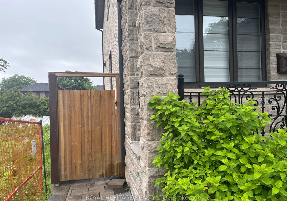 57a-orchard-park-drive-toronto-scarborough-ontario-e13492318