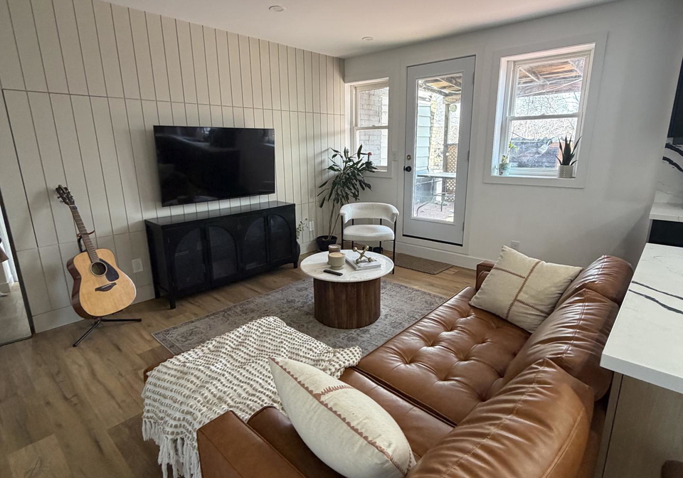 1167-woodbine-avenue-toronto-east-york-ontario-e13492414