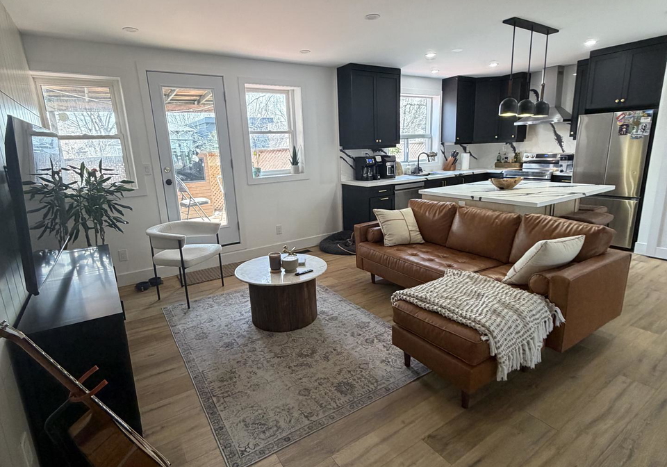 1167-woodbine-avenue-toronto-east-york-ontario-e13492414