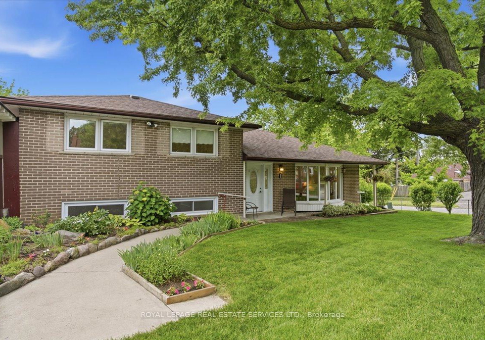 1-rosegrove-place-toronto-scarborough-ontario-e13492596