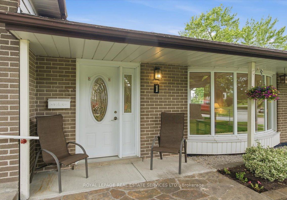 1-rosegrove-place-toronto-scarborough-ontario-e13492596