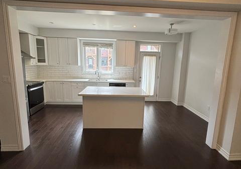 31-douet-lane-ajax-ontario-e13492720