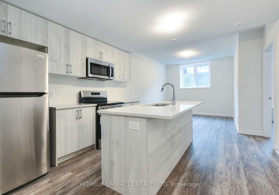 74b-ziibi-way-clarington-ontario-e13492840