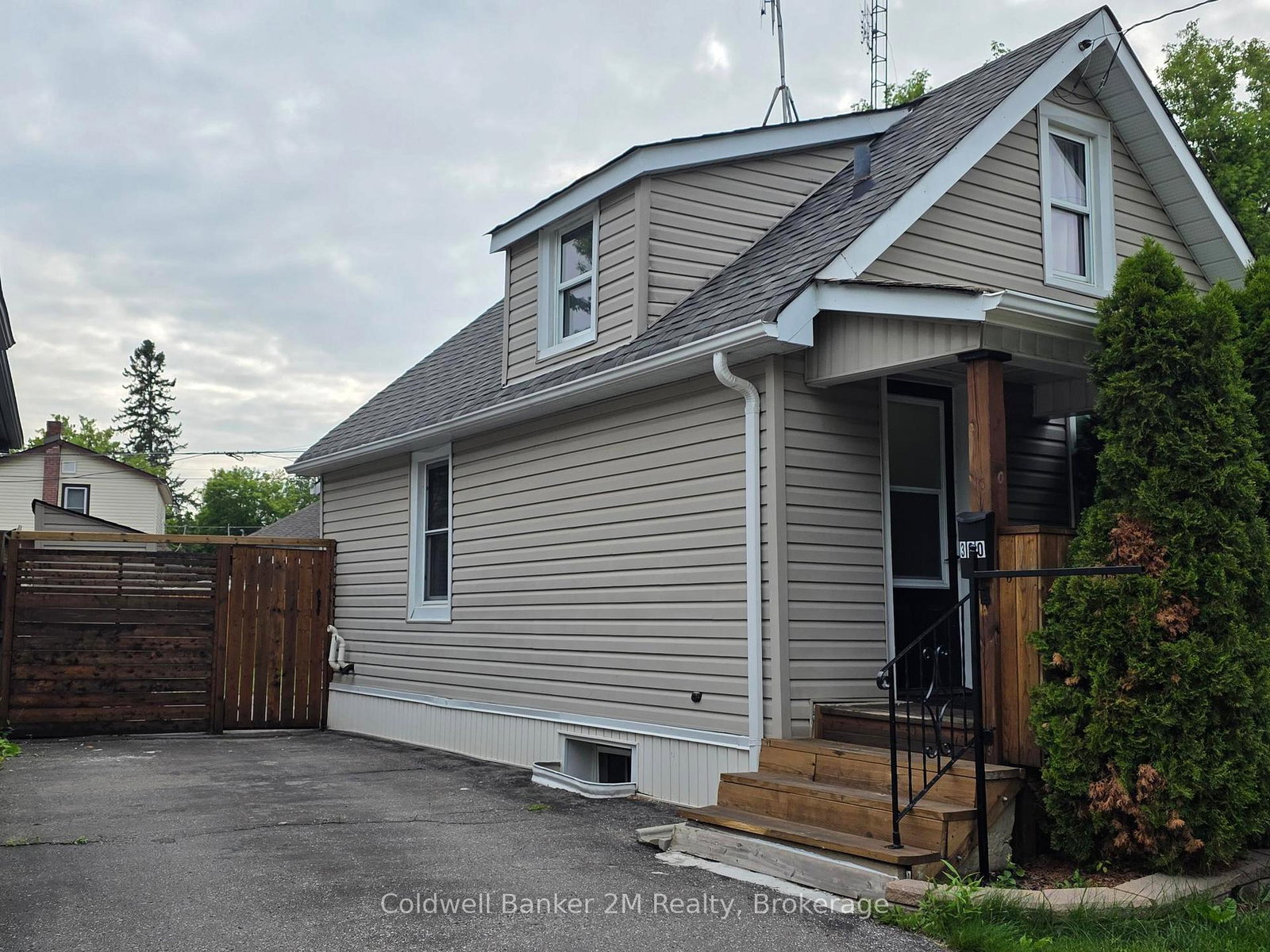 300-haig-street-oshawa-ontario-e13492980