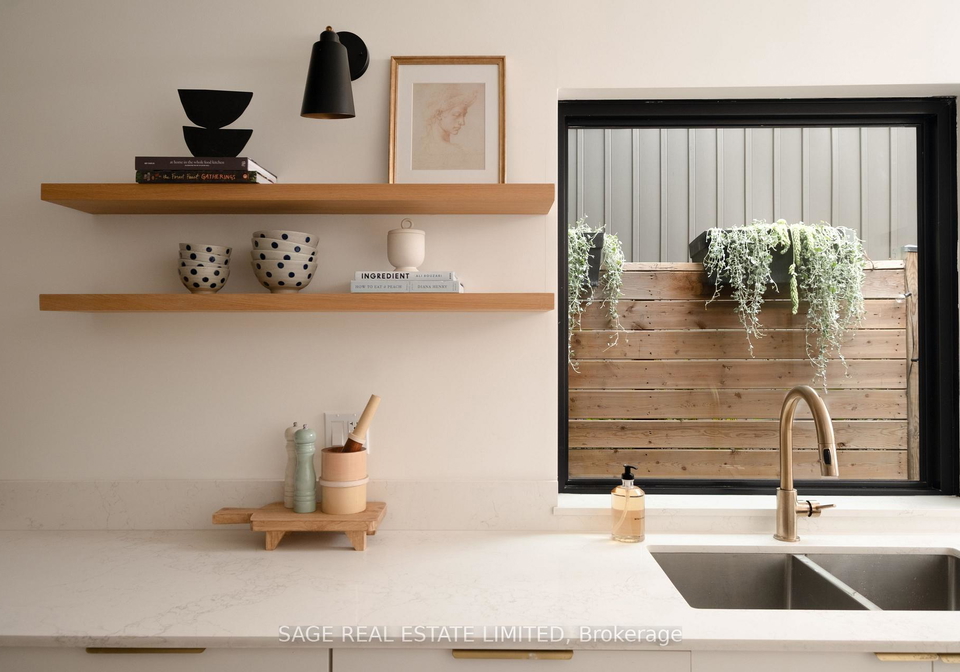 75-allen-avenue-toronto-toronto-ontario-e13493112
