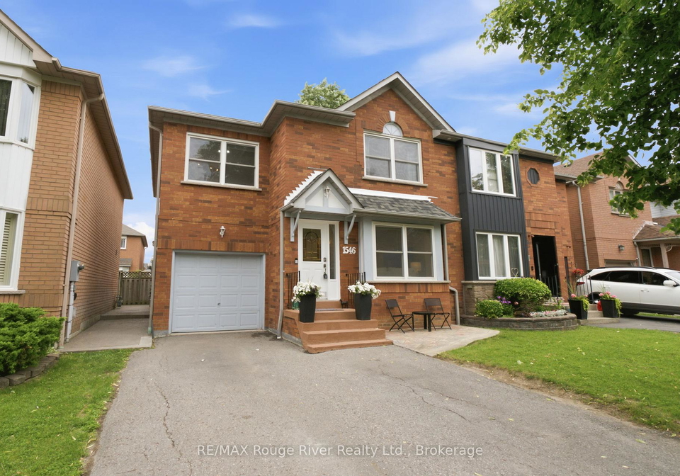 1546-village-street-pickering-ontario-e13494034