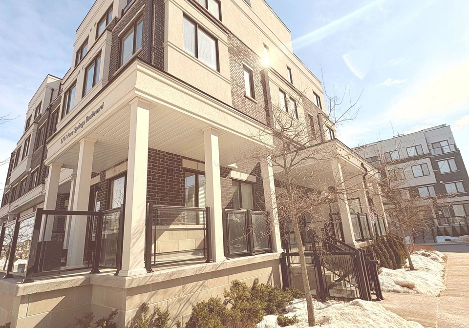 1711-pure-springs-boulevard-pickering-ontario-e13496404