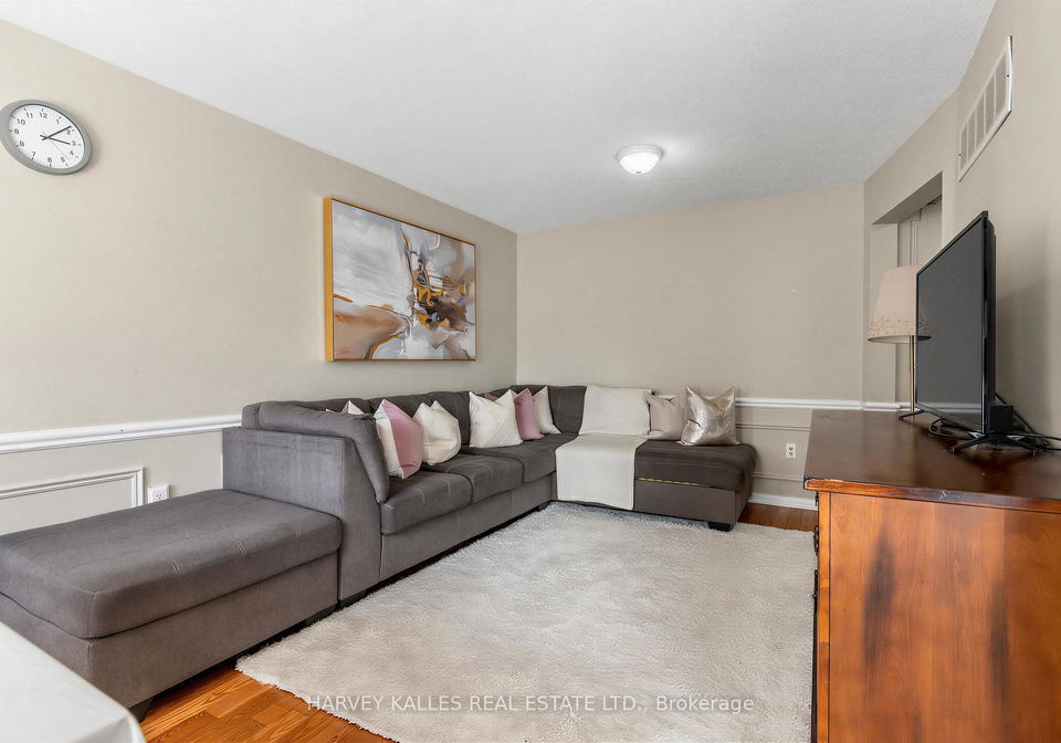 1180-sandhurst-circle-toronto-scarborough-ontario-e13496416